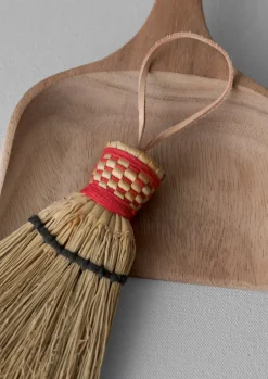 Kitchen-TOAST Sorghum Table Dustpan and Brush Natural